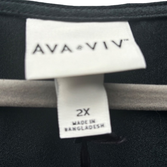 Ava & Viv Plus Size Flared Long Sleeve Black Satin Blouse, Shimmery Black Top - Picture 11 of 13